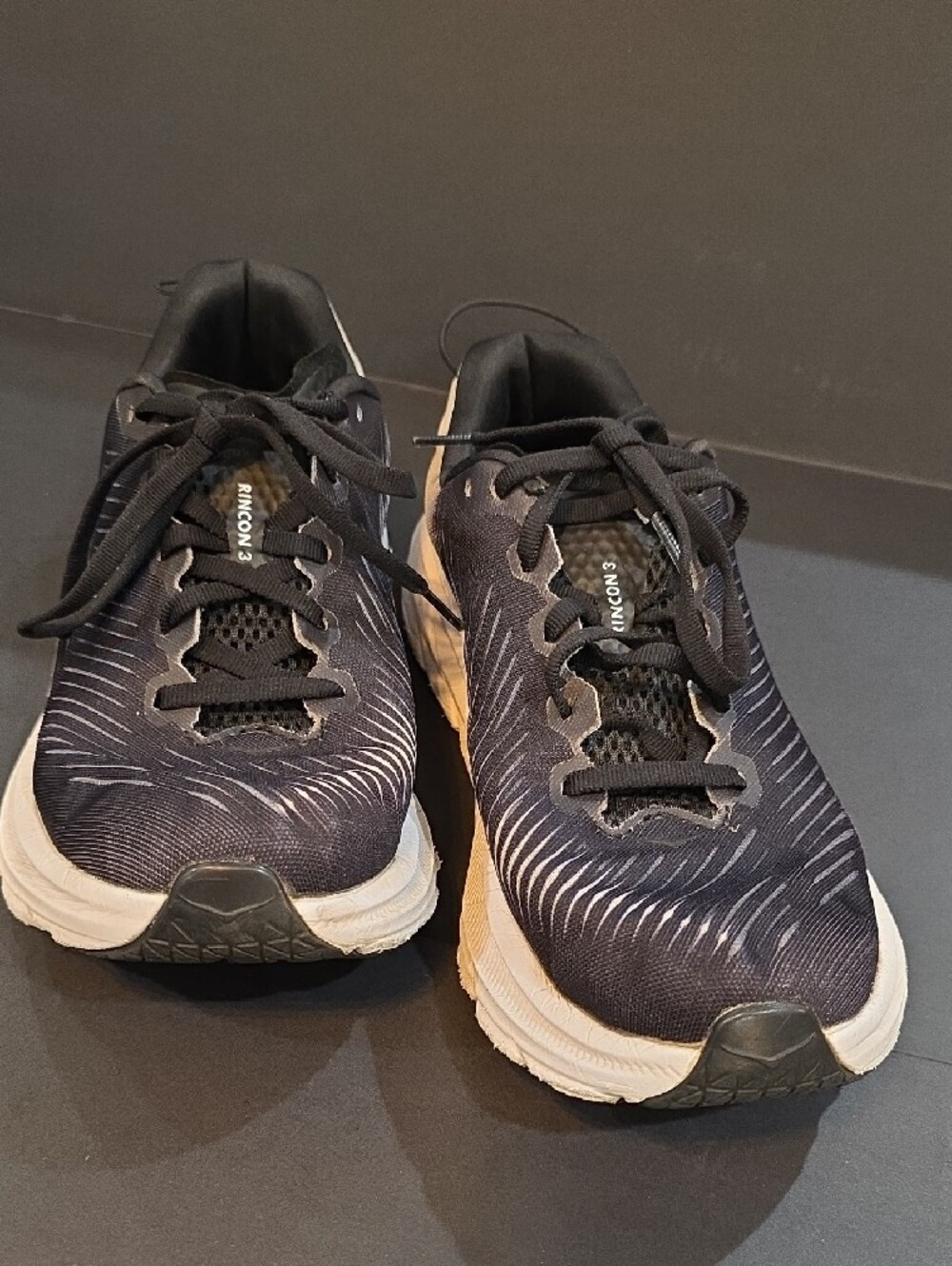 Hoka Rincon 3 Womens Black and White Cushioned Running Sneakers Size 8D Wide - Picture 4 of 10